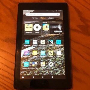 Amazon Fire Tablet - Used, Great Working Condition.